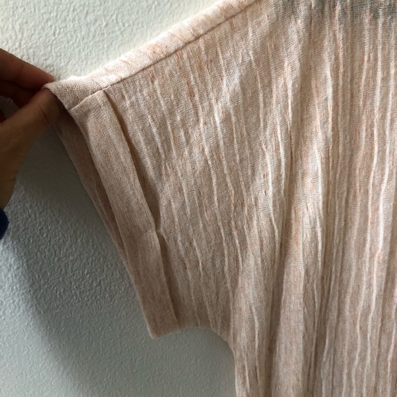 Forever 21 Light Pink Top (L) - Picture 3 of 5